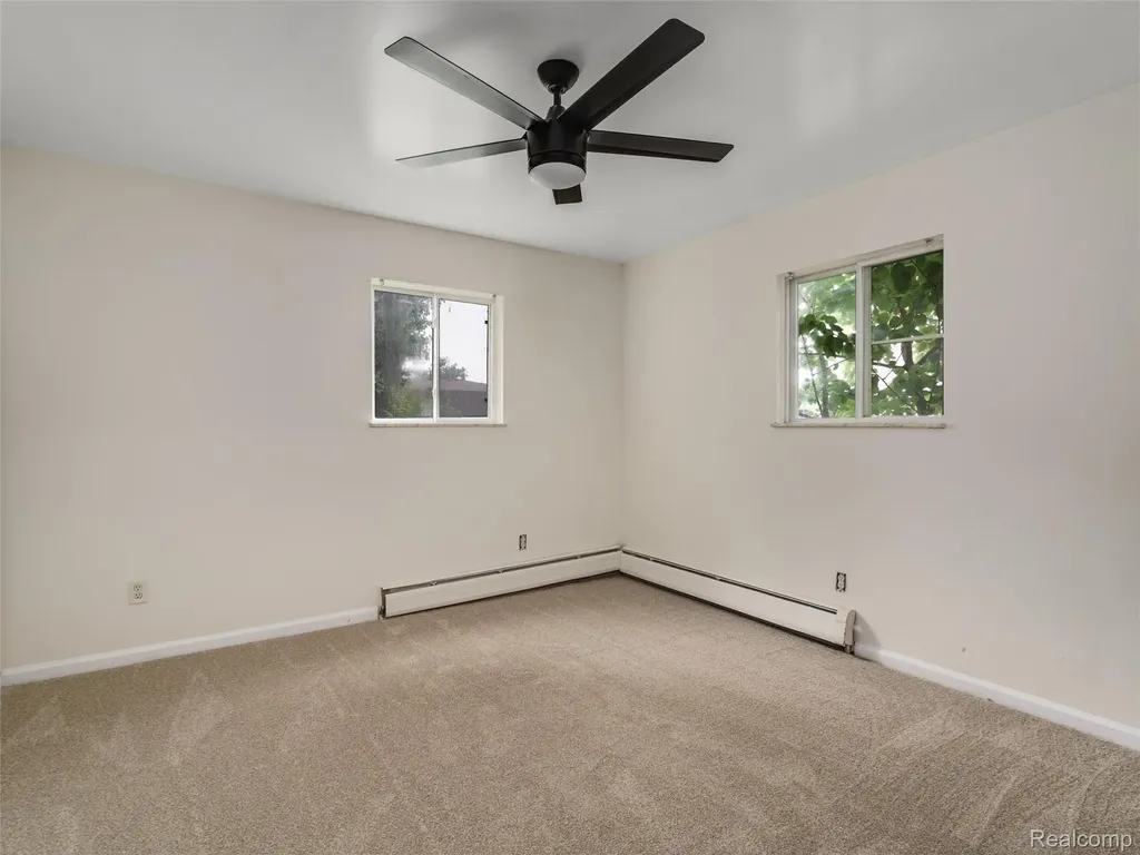 38576 Meadowdale Street Clinton Charter Township MI 48036