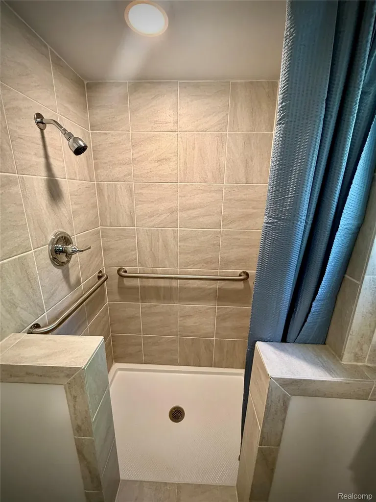 50730 Fairchild Road Chesterfield Township MI 48051