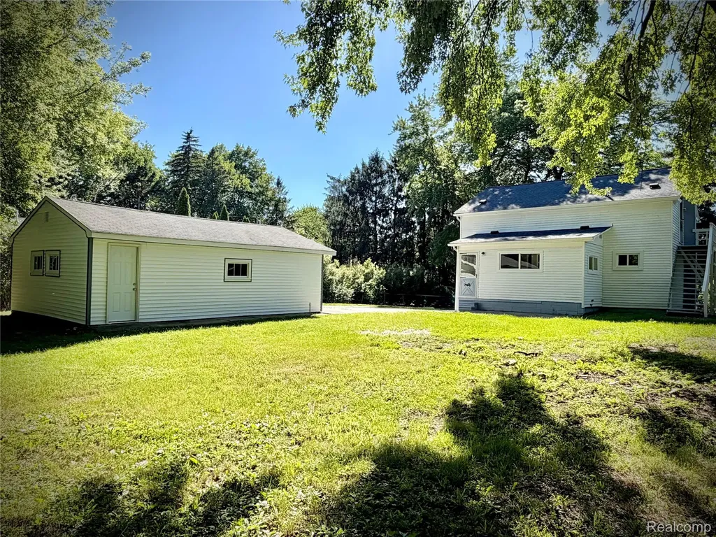 50730 Fairchild Road Chesterfield Township MI 48051