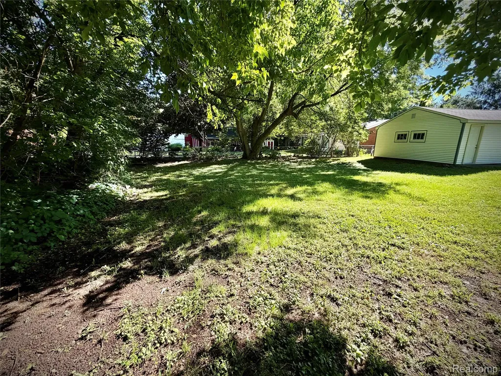 50730 Fairchild Road Chesterfield Township MI 48051