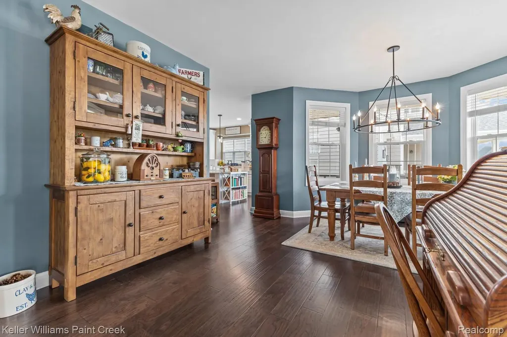 19376 Ryan Drive Macomb Township MI 48042