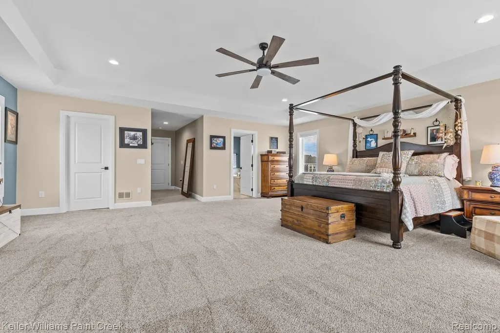 19376 Ryan Drive Macomb Township MI 48042