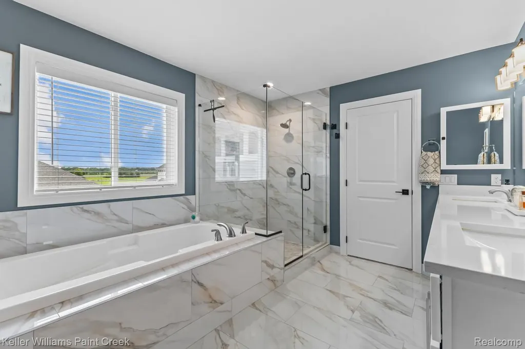 19376 Ryan Drive Macomb Township MI 48042
