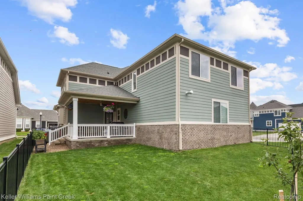 19376 Ryan Drive Macomb Township MI 48042