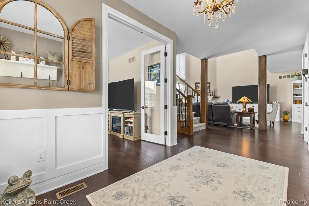 19376 Ryan Drive Macomb Township MI 48042