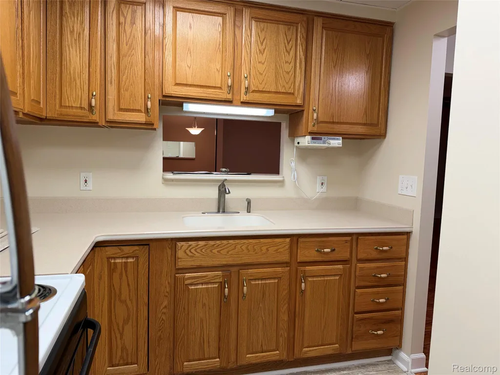 21800 Morley Avenue Dearborn City MI 48124