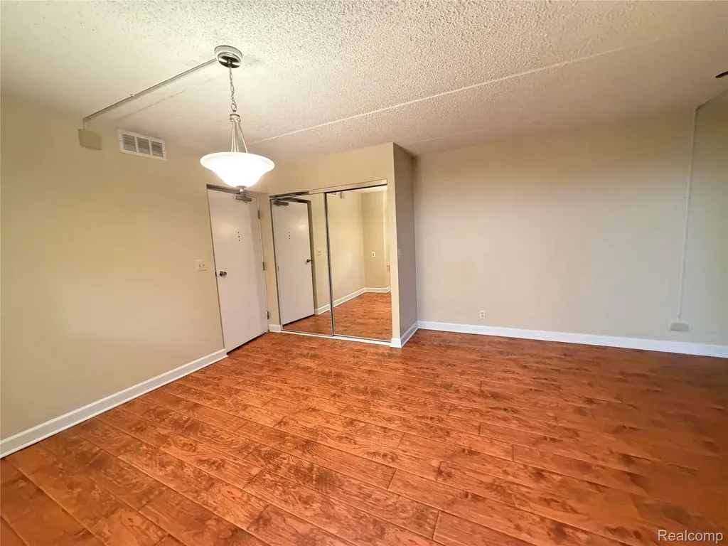 21800 Morley Avenue Dearborn City MI 48124