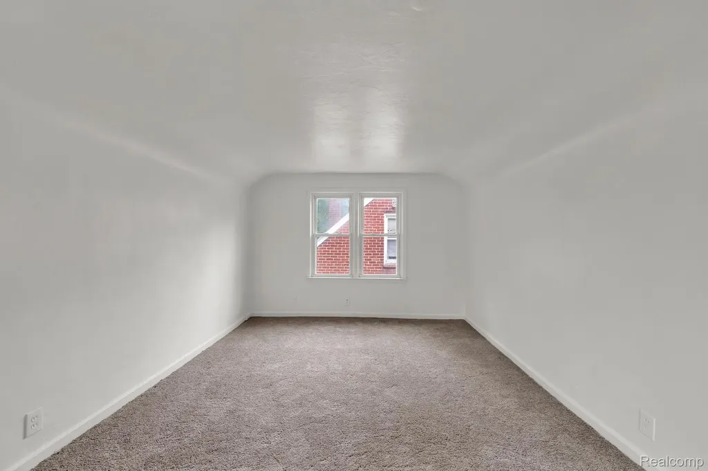 10015 Marion Redford Charter Township MI 48239