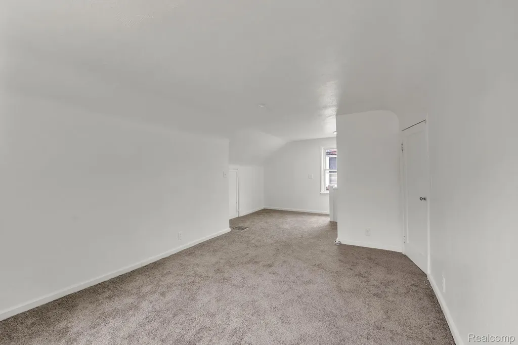 10015 Marion Redford Charter Township MI 48239