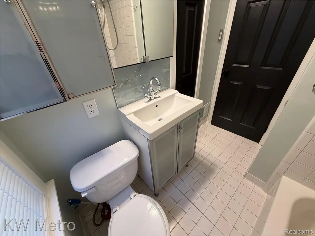 1515 Wyandotte Avenue Royal Oak City MI 48067