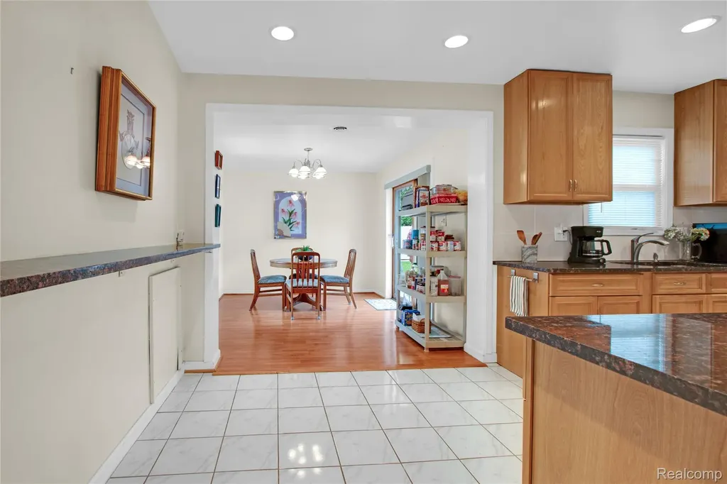 16899 Beech Daly Road Redford Charter Township MI 48240