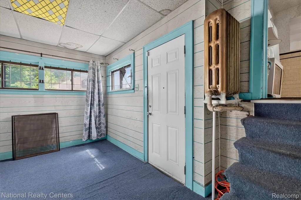 13814 Newbern Street Detroit City MI 48212