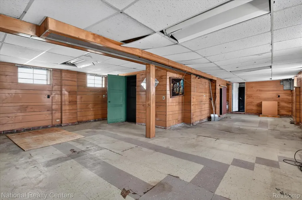 13814 Newbern Street Detroit City MI 48212