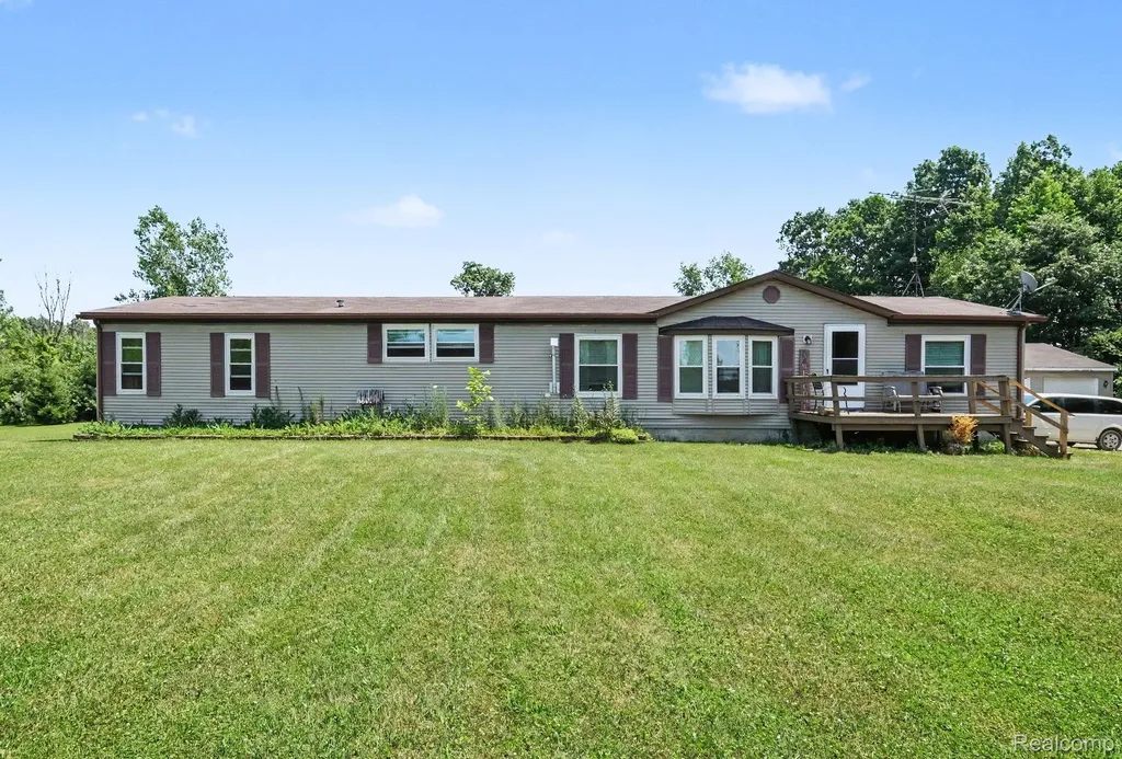 4242 Skelton Road Deerfield Township MI 48421