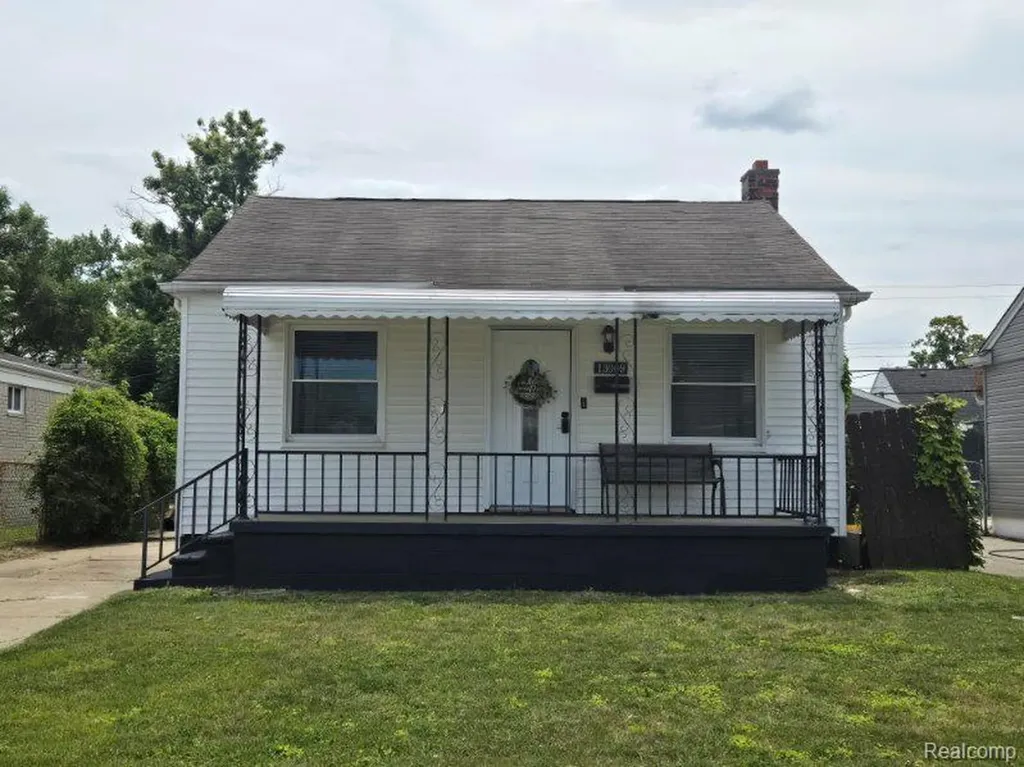 13009 Castle Street Southgate City MI 48195