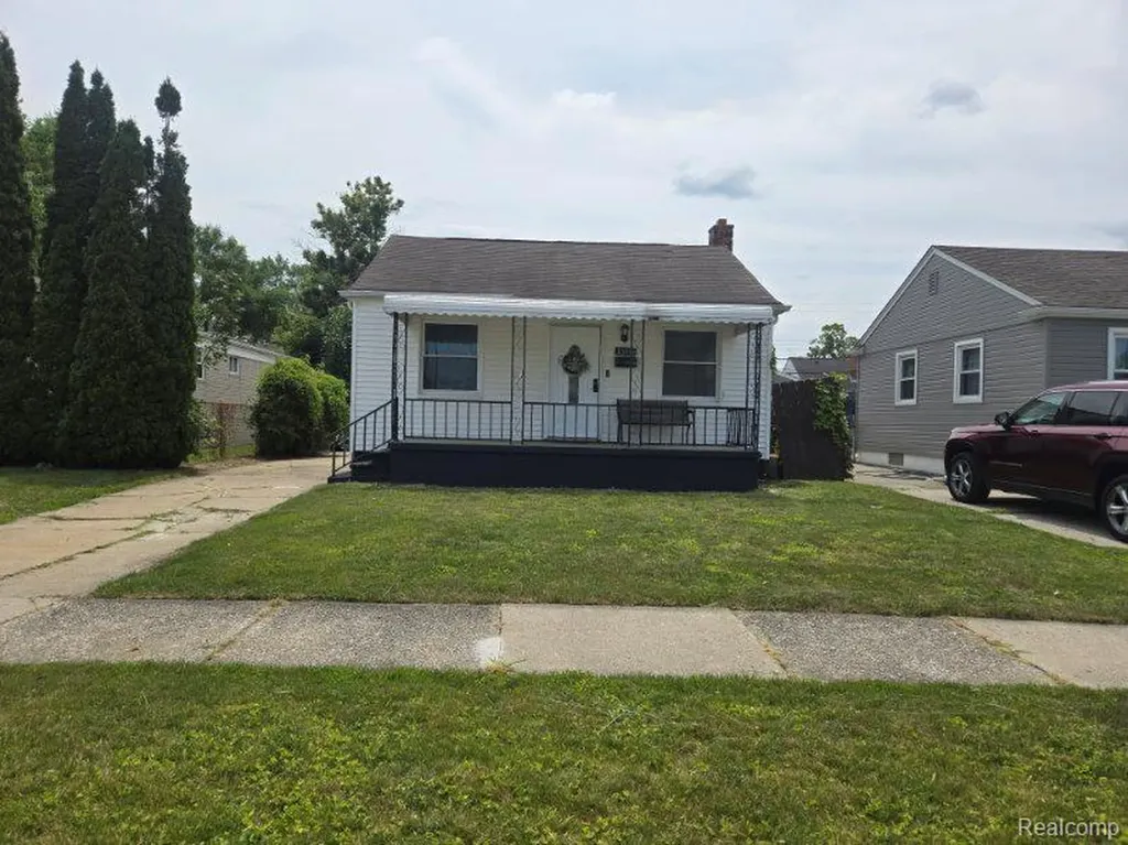 13009 Castle Street Southgate City MI 48195