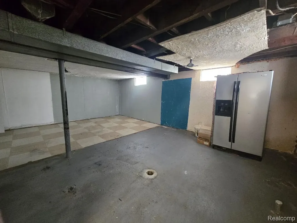 13009 Castle Street Southgate City MI 48195