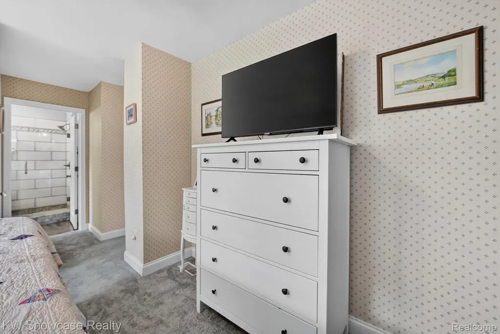 215 S Houghton Street Milford Village MI 48381