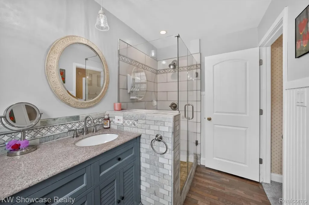 215 S Houghton Street Milford Village MI 48381