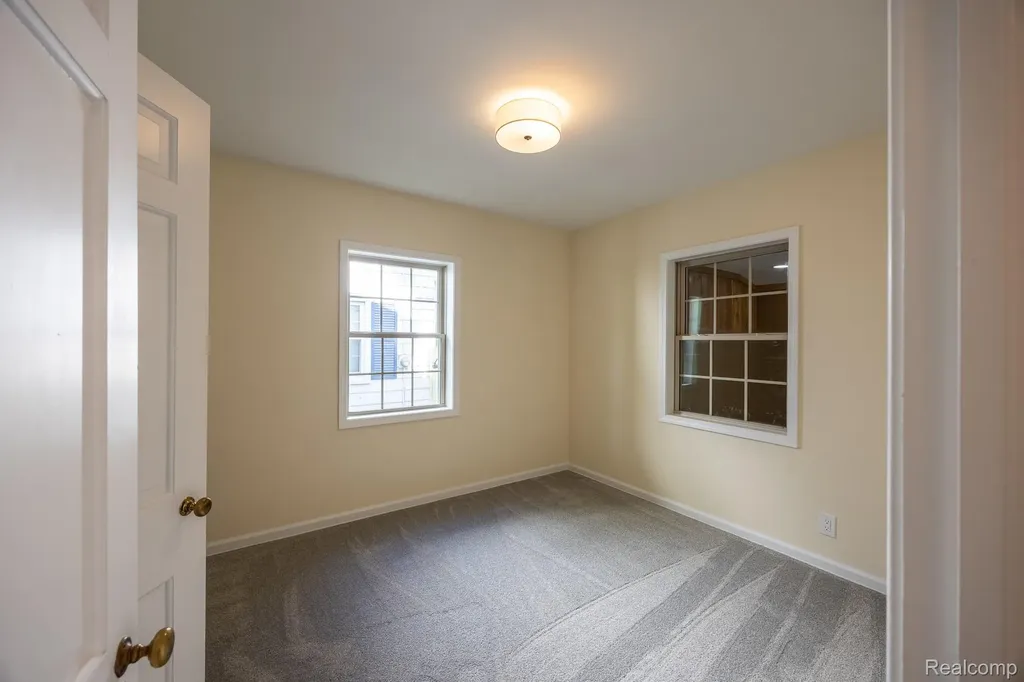 2019 Glendale Avenue Flint City MI 48503