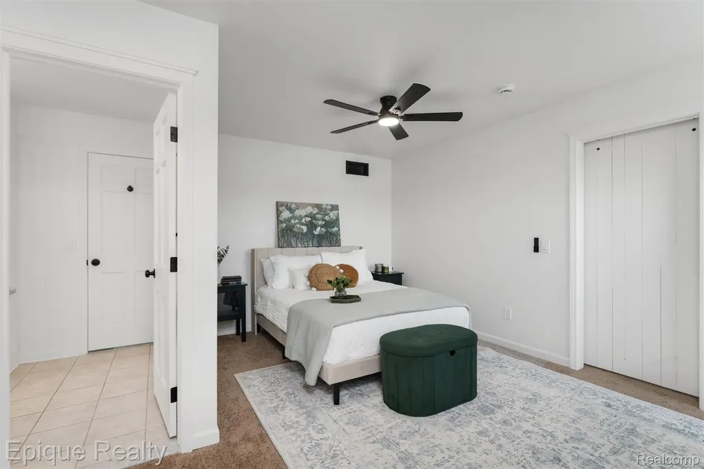 800 Kimberly Orion Charter Township MI 48362