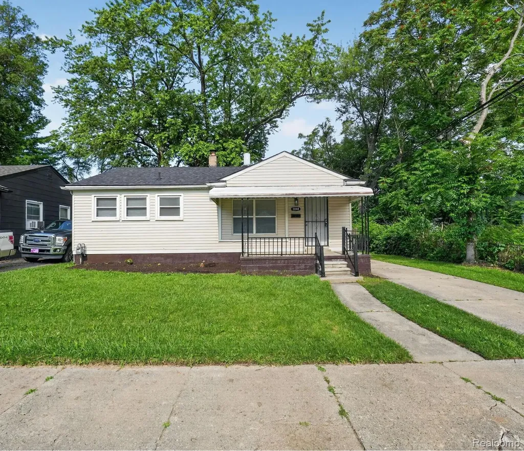 1044 Magnolia Drive Inkster City MI 48141