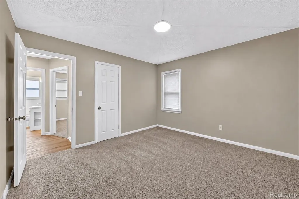 1044 Magnolia Drive Inkster City MI 48141