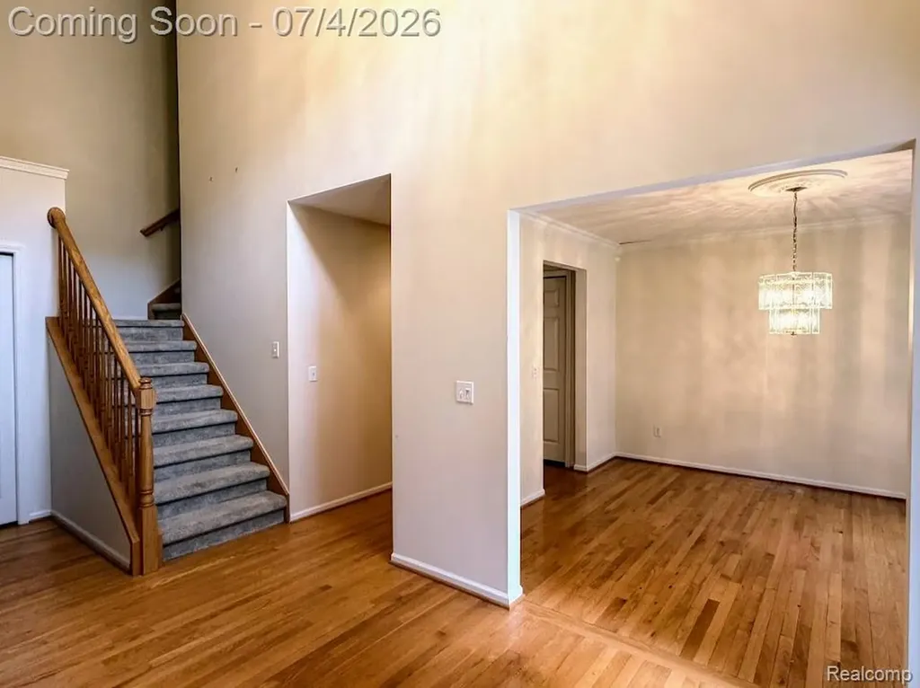 10928 Sunny Ridge Court Hamburg Township MI 48169