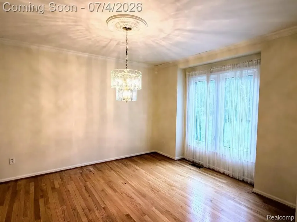10928 Sunny Ridge Court Hamburg Township MI 48169