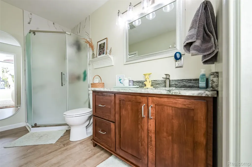 2076 Seymour Lake Road Brandon Charter Township MI 48462