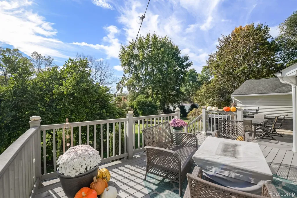2076 Seymour Lake Road Brandon Charter Township MI 48462