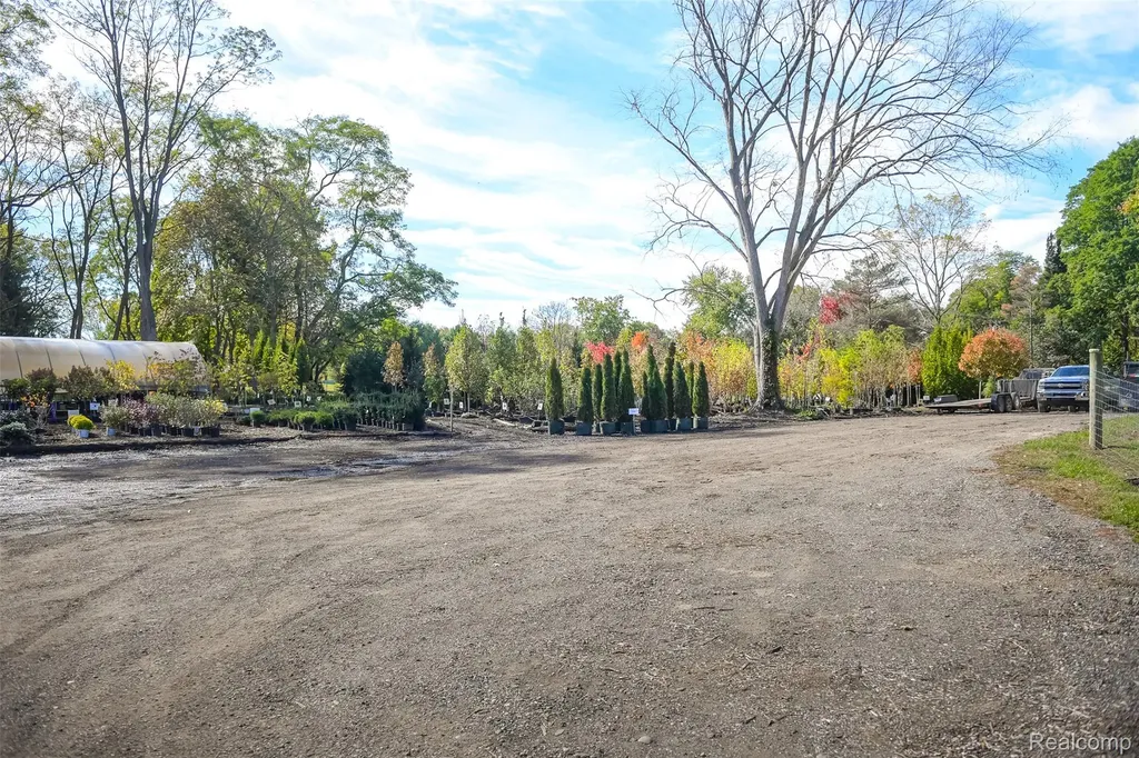 2076 Seymour Lake Road Brandon Charter Township MI 48462