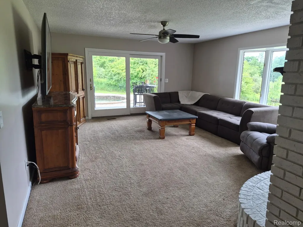 3200 E Bayliss Drive E Oxford Charter Township MI 48371