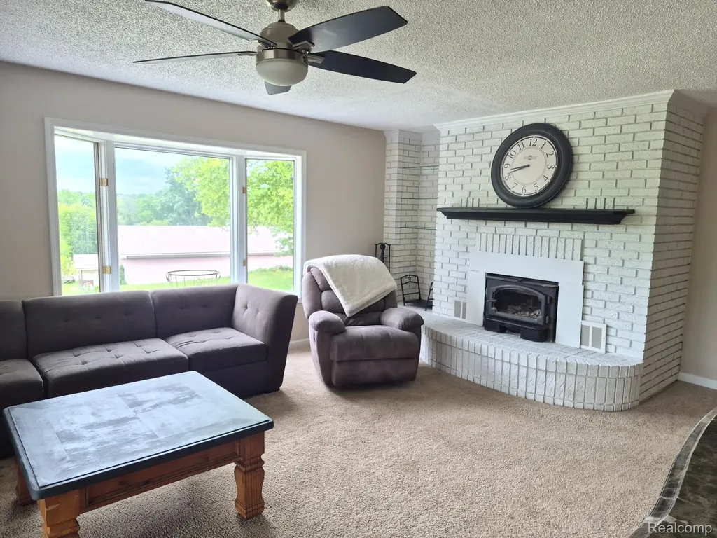 3200 E Bayliss Drive E Oxford Charter Township MI 48371