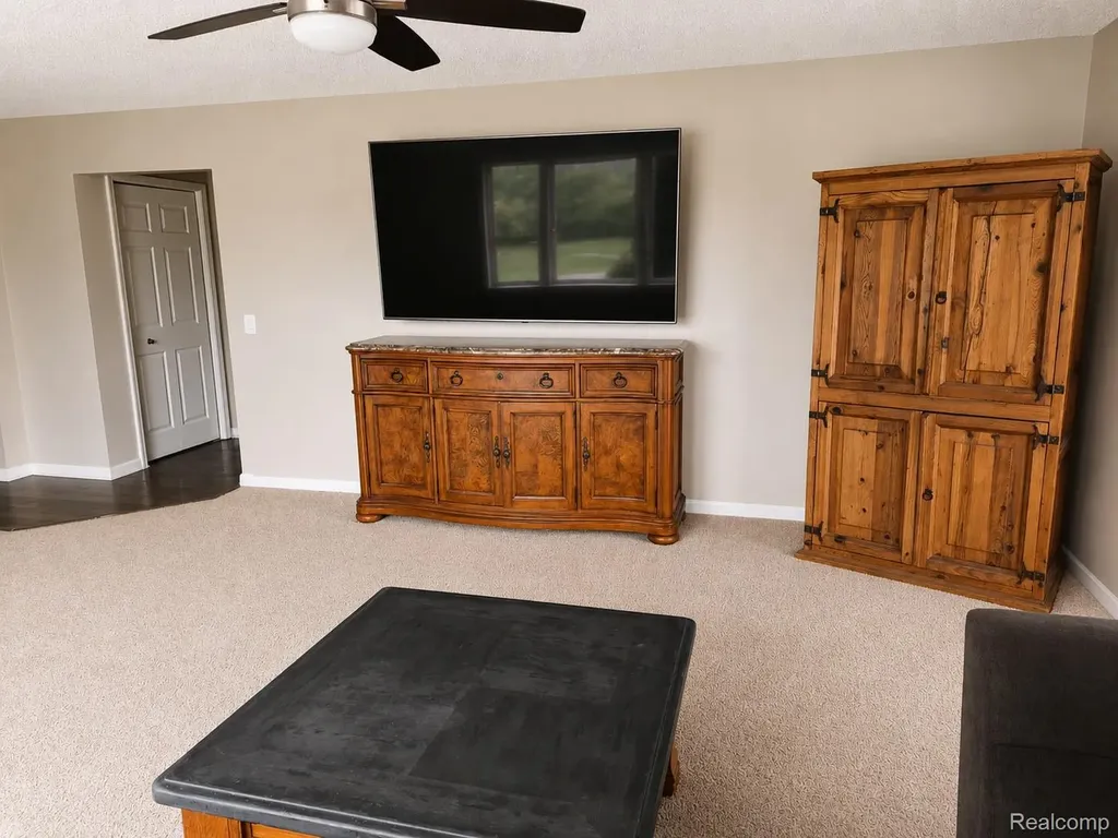 3200 E Bayliss Drive E Oxford Charter Township MI 48371