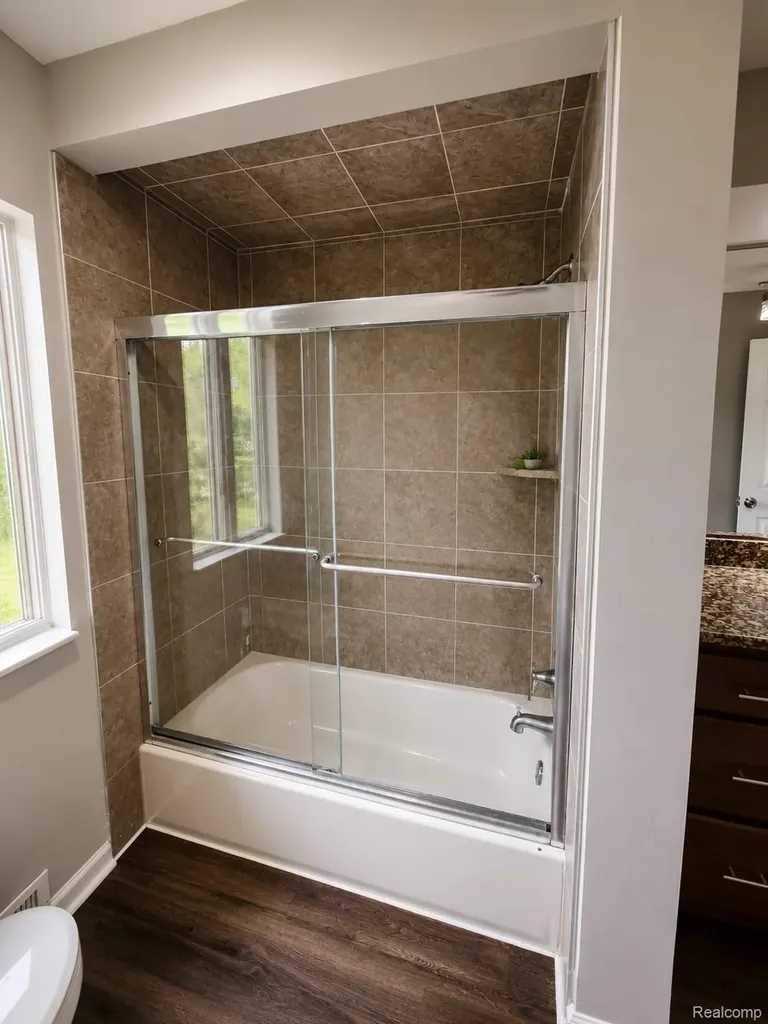 3200 E Bayliss Drive E Oxford Charter Township MI 48371