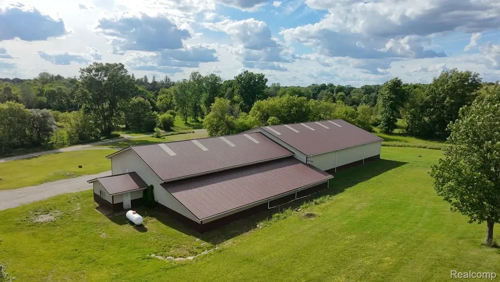 3200 E Bayliss Drive E Oxford Charter Township MI 48371
