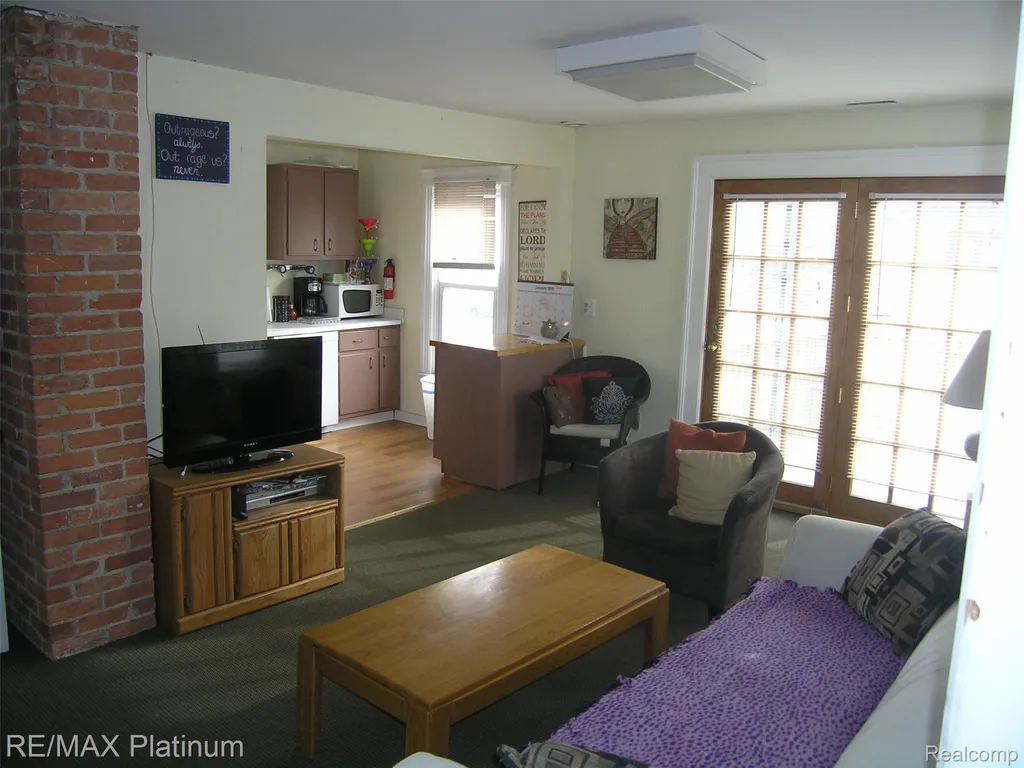 14 Ballard Street Ypsilanti City MI 48197