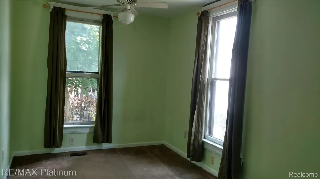 14 Ballard Street Ypsilanti City MI 48197