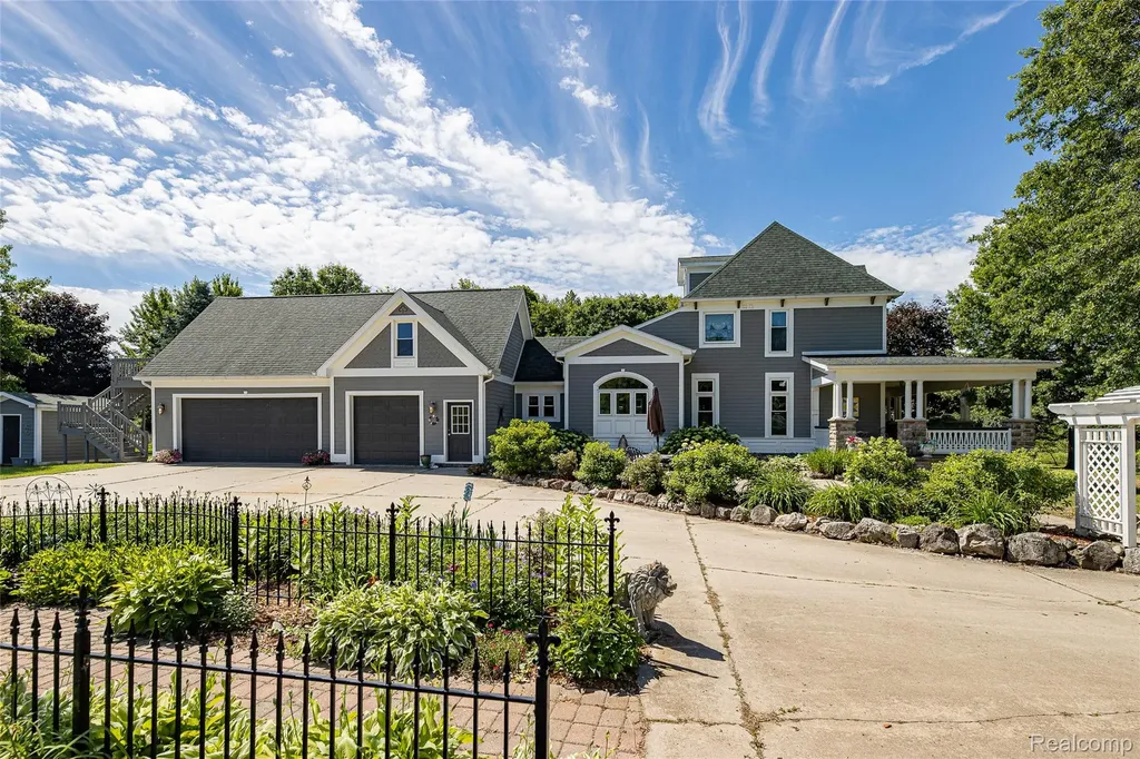3839 Shamrock Drive Oregon Township MI 48446