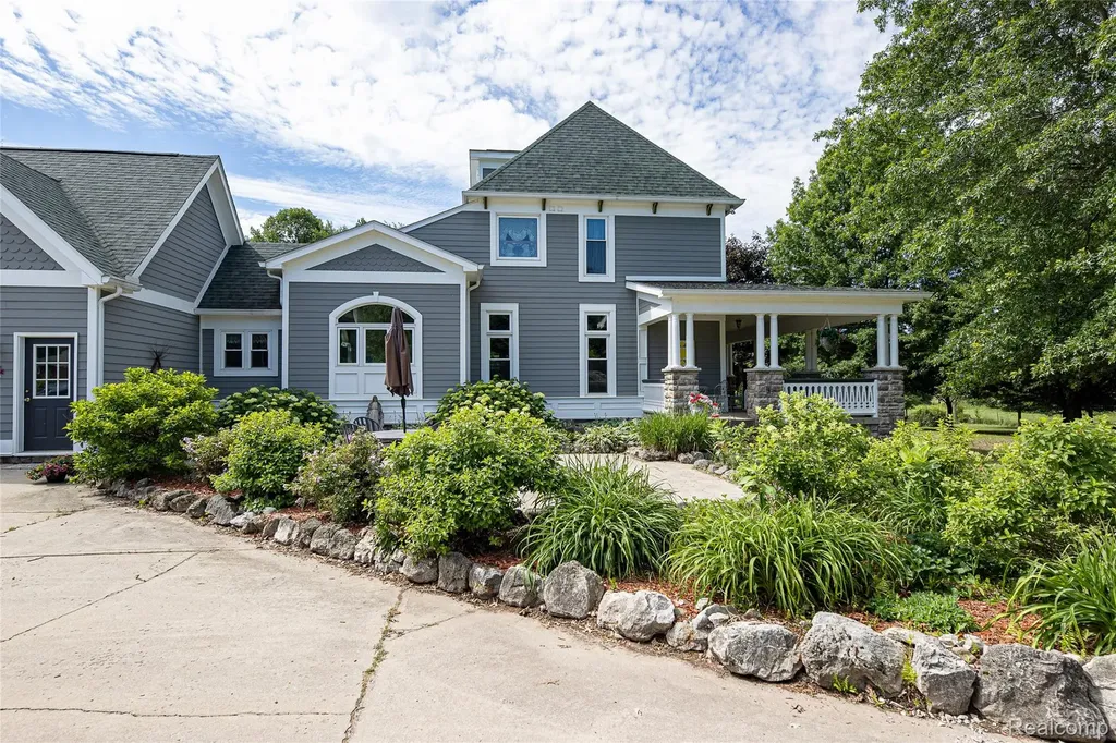 3839 Shamrock Drive Oregon Township MI 48446