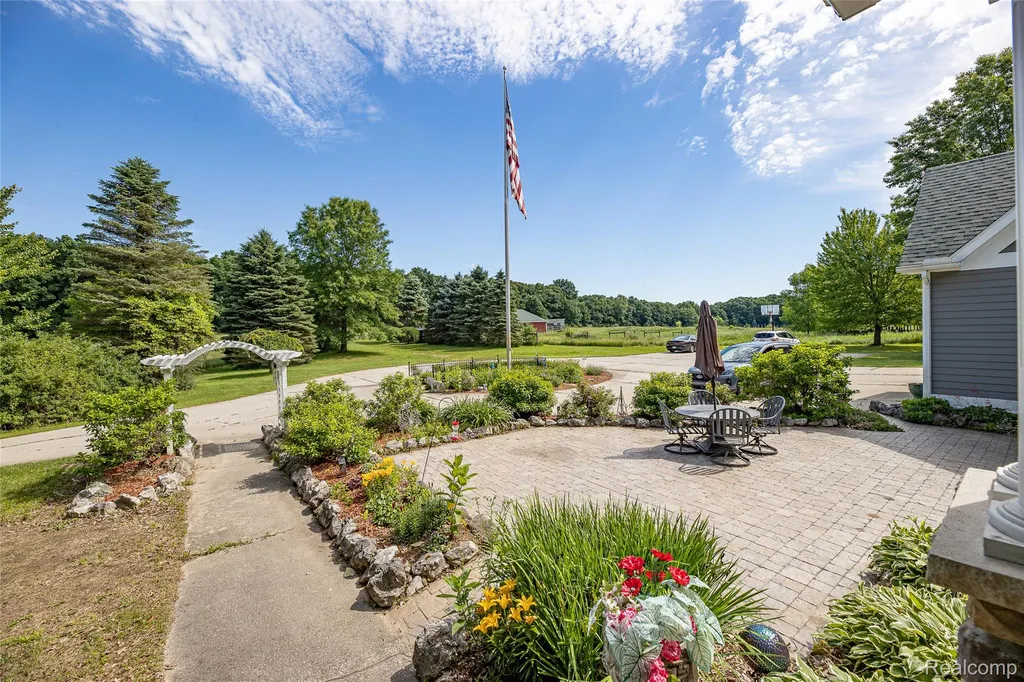 3839 Shamrock Drive Oregon Township MI 48446