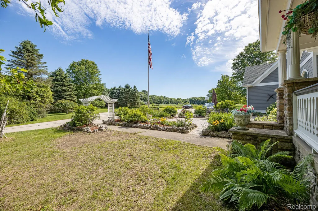 3839 Shamrock Drive Oregon Township MI 48446