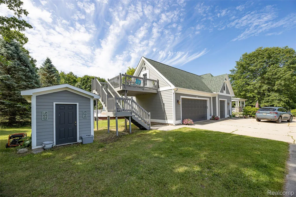 3839 Shamrock Drive Oregon Township MI 48446