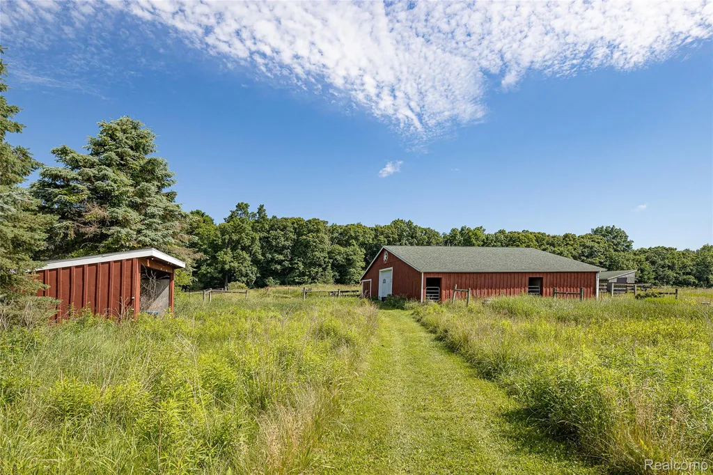 3839 Shamrock Drive Oregon Township MI 48446