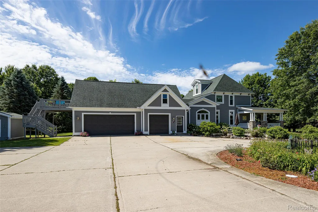 3839 Shamrock Drive Oregon Township MI 48446
