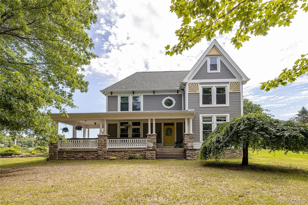 3839 Shamrock Drive Oregon Township MI 48446