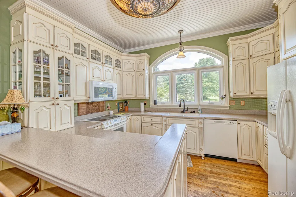 3839 Shamrock Drive Oregon Township MI 48446