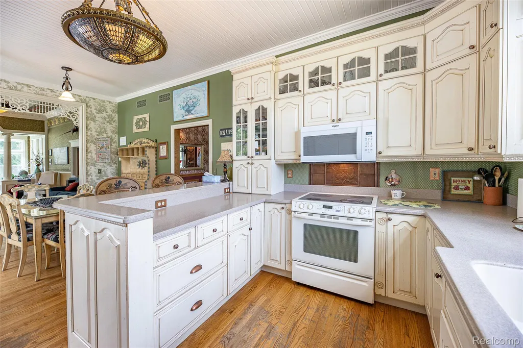 3839 Shamrock Drive Oregon Township MI 48446