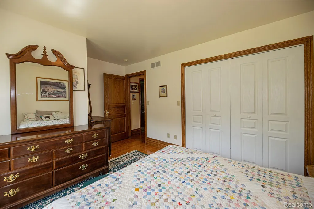 3839 Shamrock Drive Oregon Township MI 48446